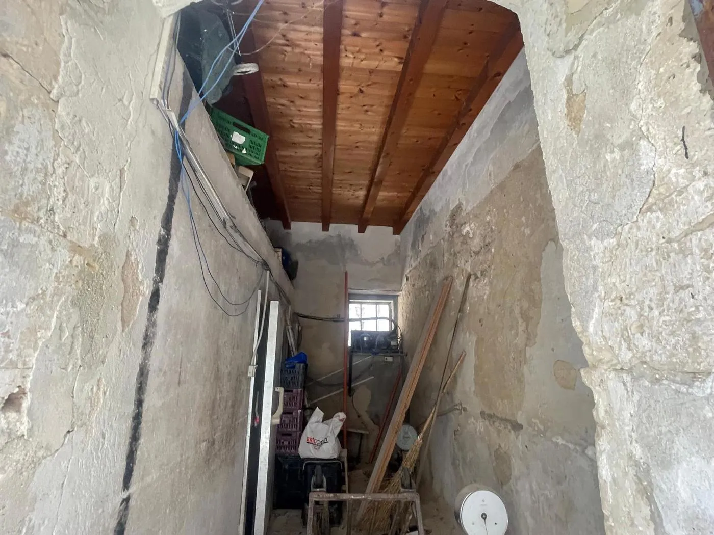 Foto 21 di 24 - Magazzino in vendita a Siracusa