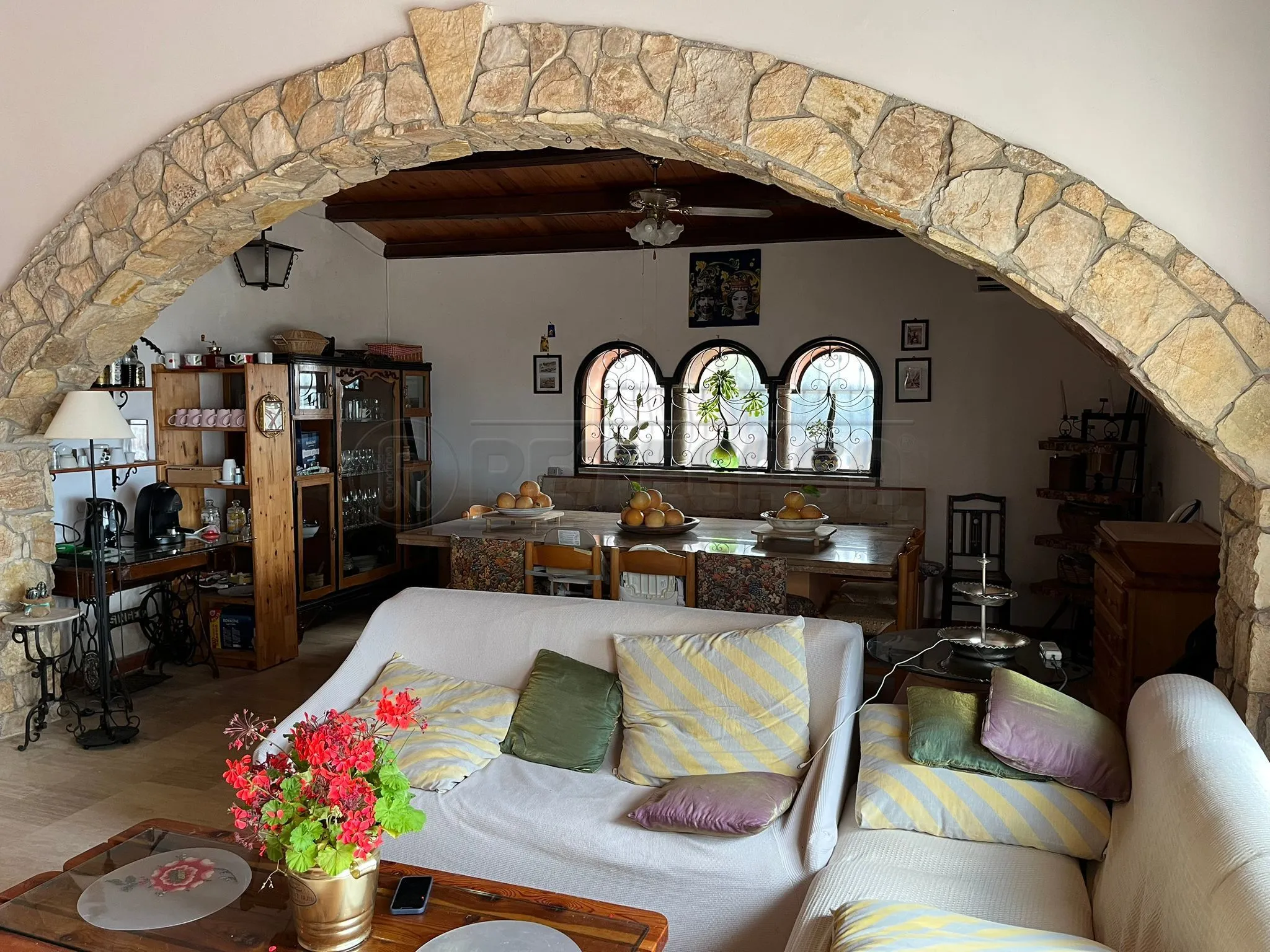 Foto 10 di 107 - Casa indipendente in vendita a Castellammare del Golfo