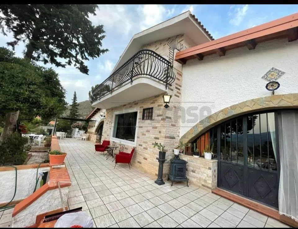 Foto 58 di 107 - Casa indipendente in vendita a Castellammare del Golfo