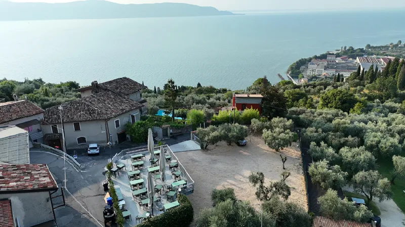 Foto 6 di 20 - Ristorante in vendita a Toscolano Maderno