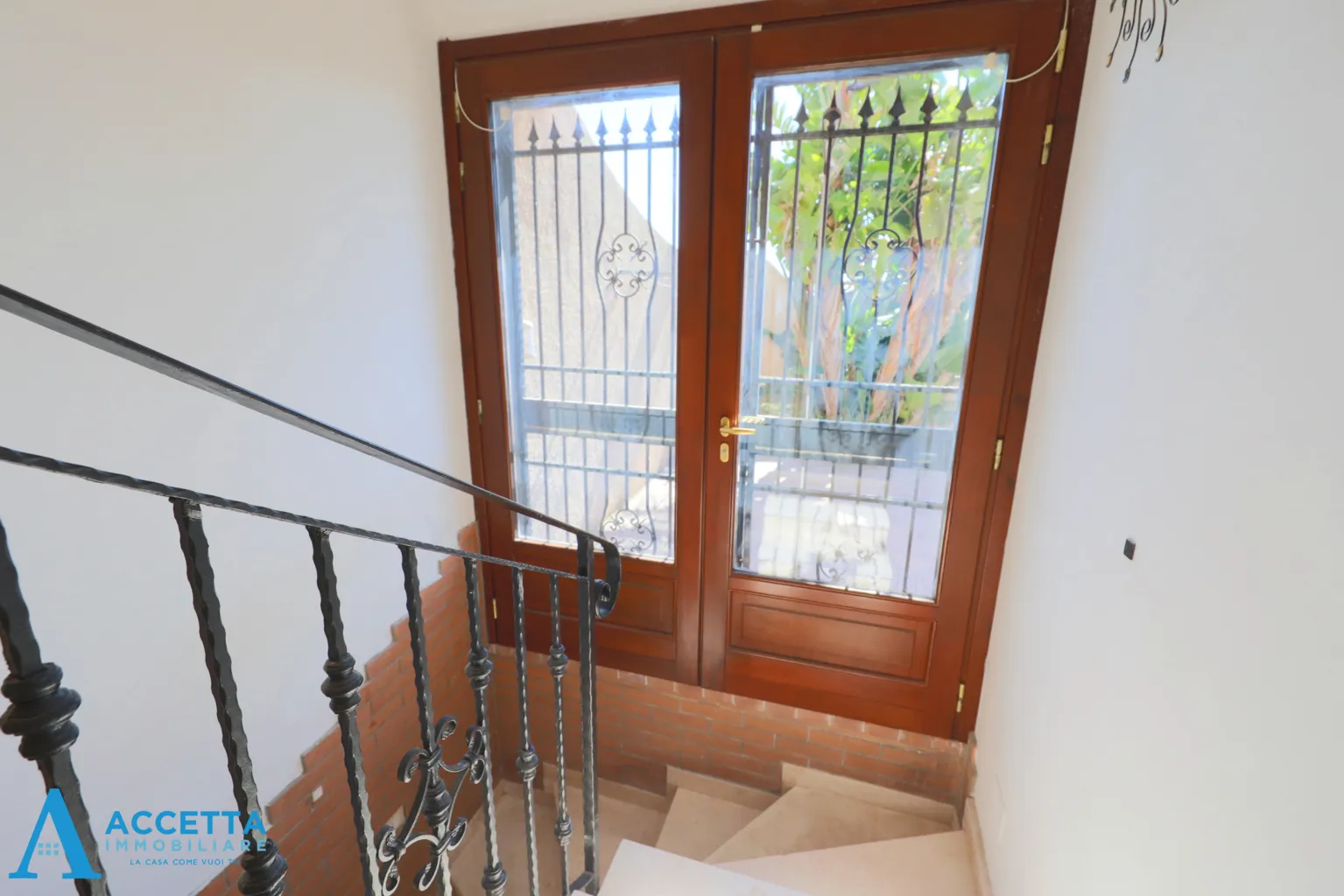 Foto 13 di 26 - Casa indipendente in vendita a Taranto