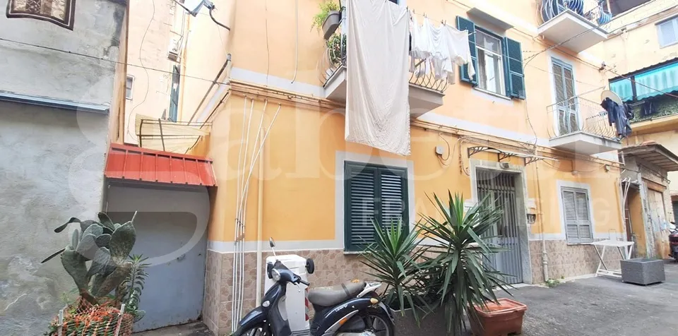 Foto 4 di 14 - Appartamento in vendita a Napoli