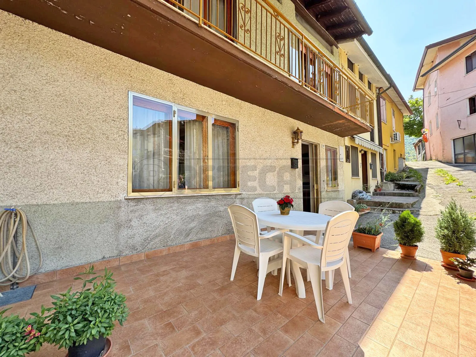 Foto 1 di 26 - Villa a schiera in vendita a Valdagno