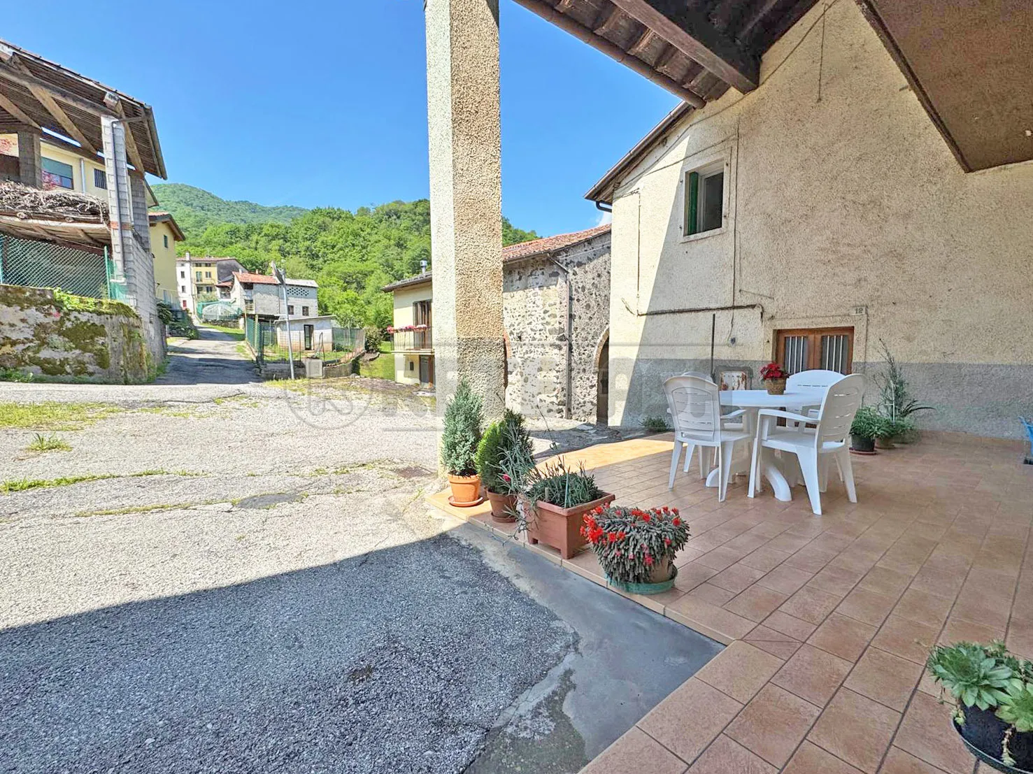 Foto 2 di 26 - Villa a schiera in vendita a Valdagno