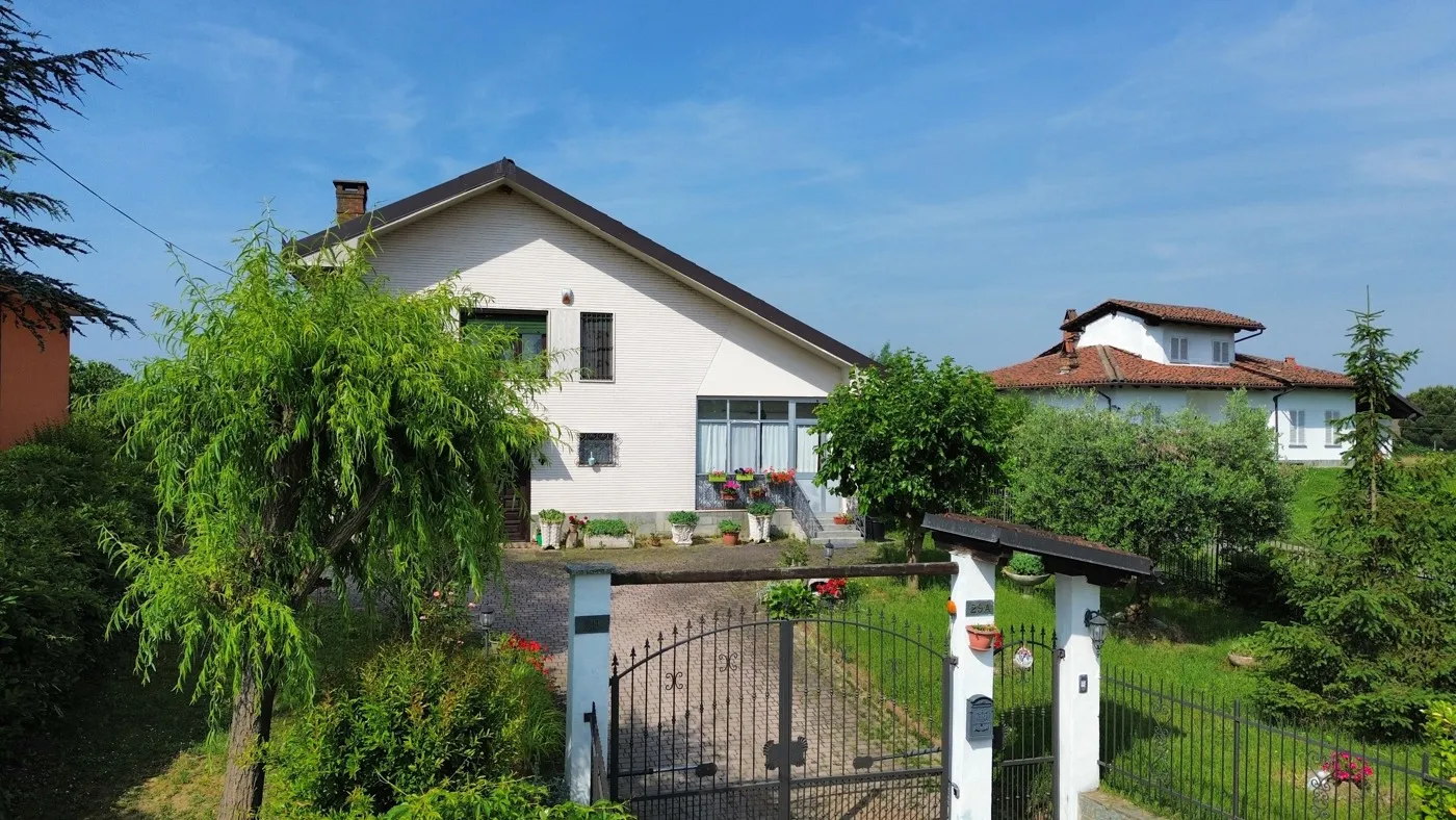 Casa indipendente in vendita a Cellarengo