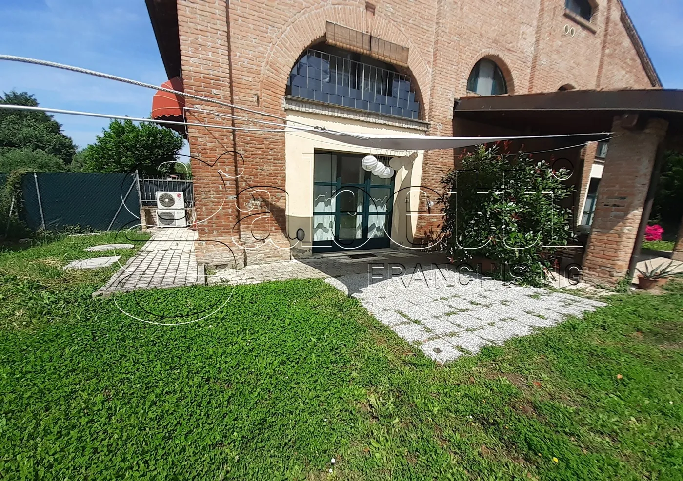 Foto 1 di 9 - Appartamento in vendita a Ferrara