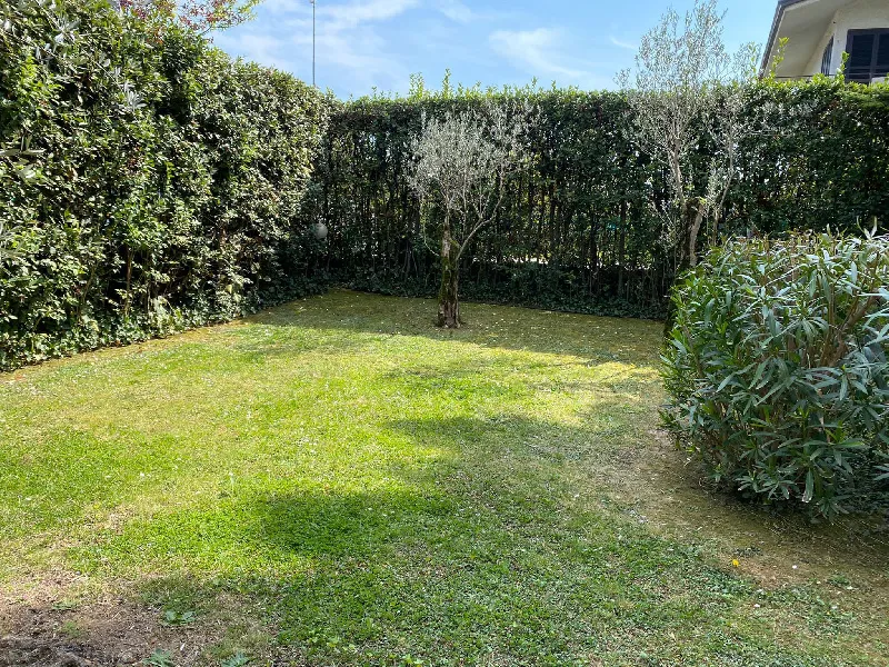 Foto 7 di 20 - Villa in affitto a Manerba del Garda