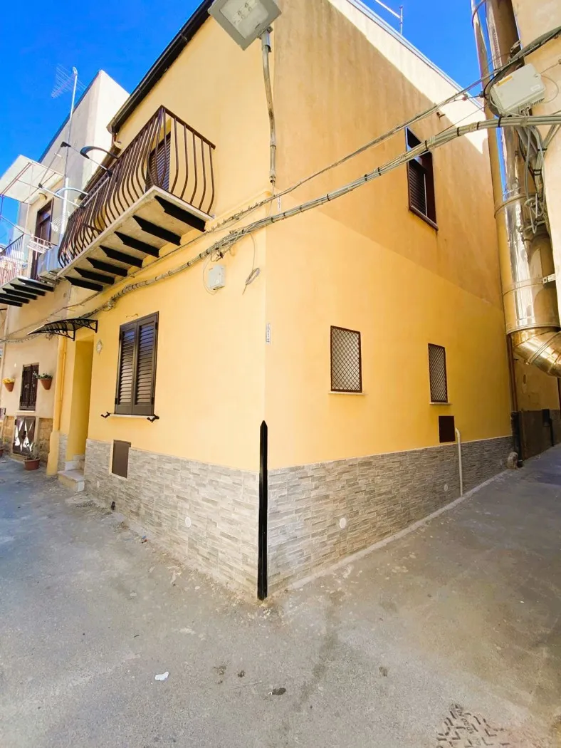 Foto 1 di 12 - Appartamento in affitto a Agrigento