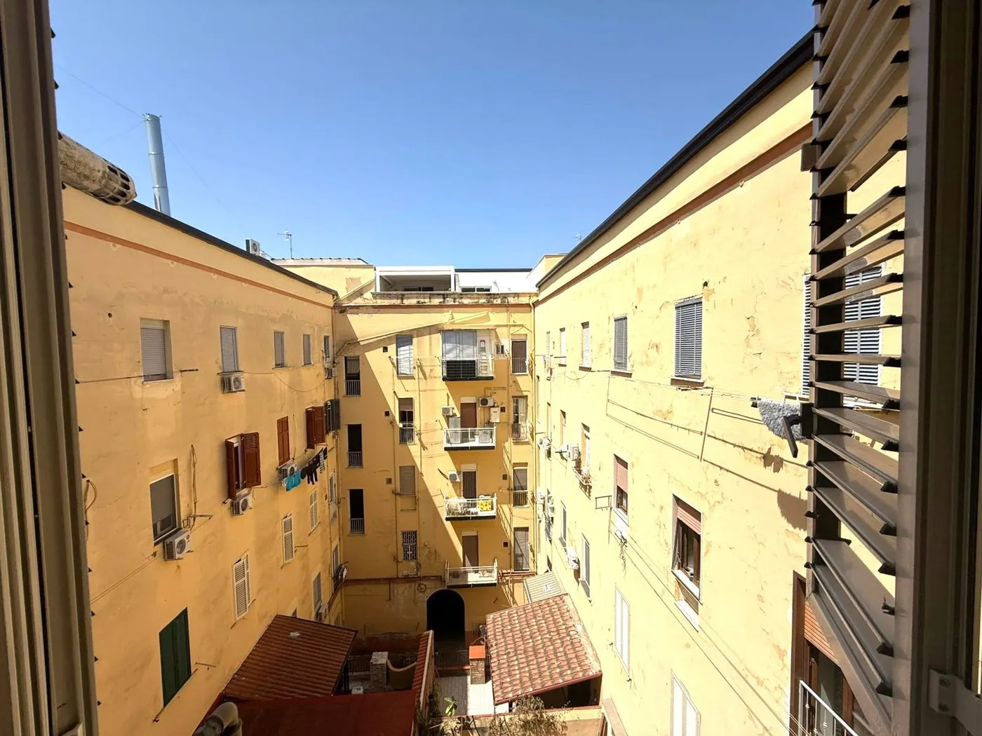 Foto 13 di 17 - Appartamento in vendita a Napoli