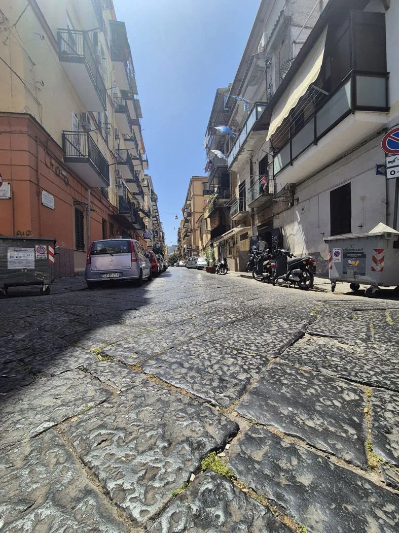 Foto 16 di 17 - Appartamento in vendita a Napoli