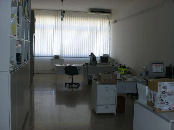 Attività commerciale in vendita a Ancona