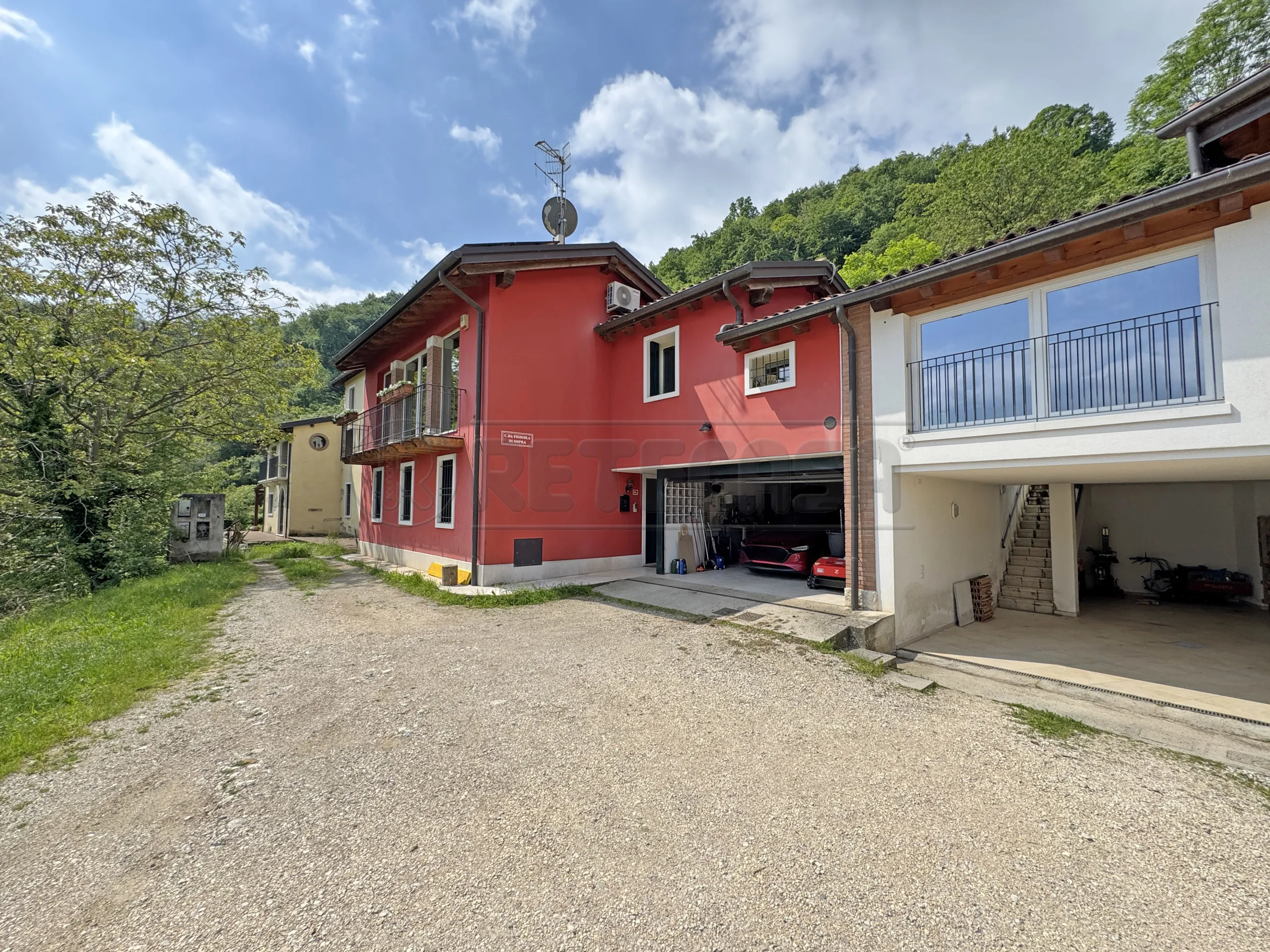 Foto 2 di 20 - Villa a schiera in vendita a Valdagno