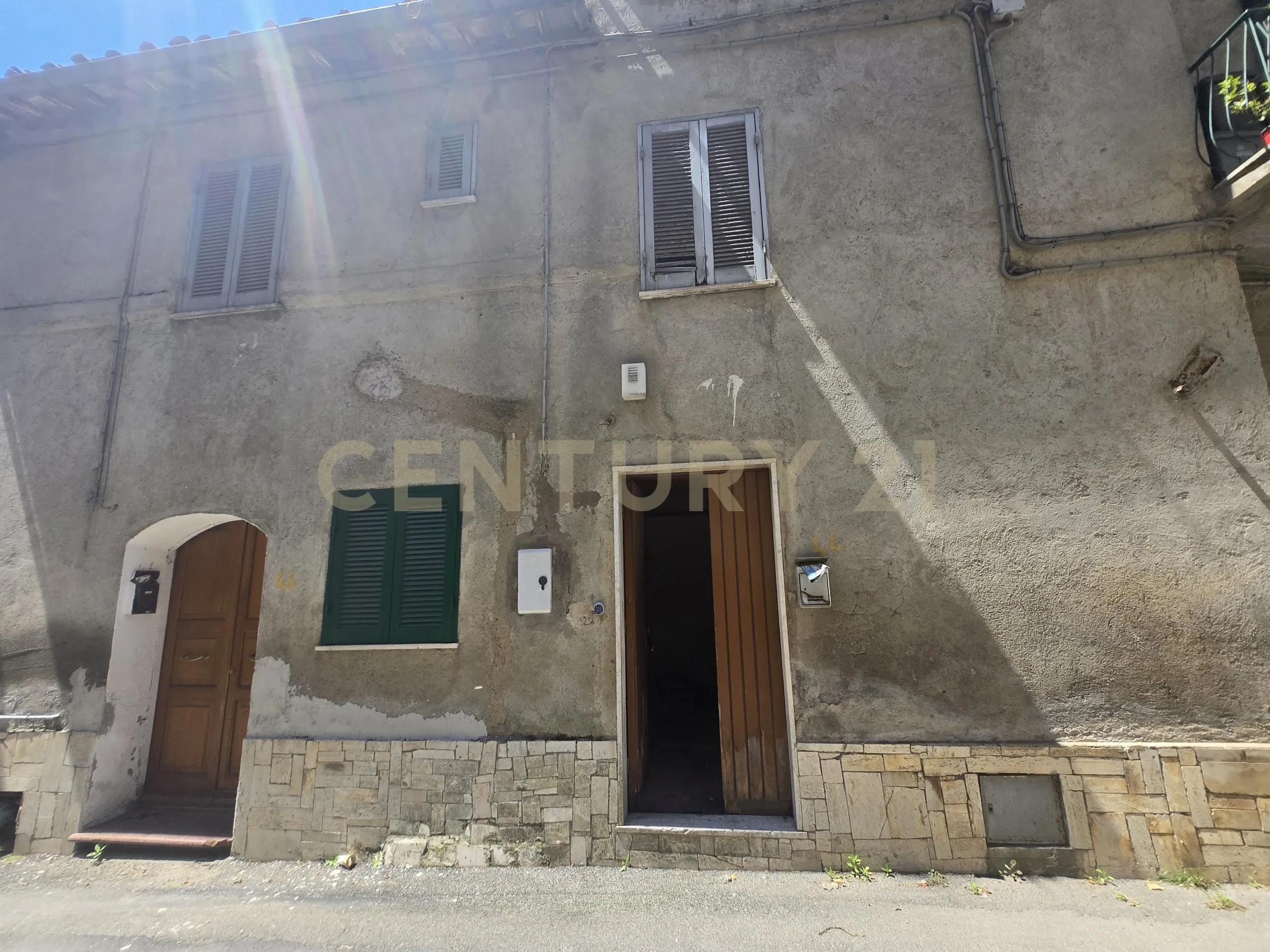 Foto 1 di 17 - Villa a schiera in vendita a Stimigliano
