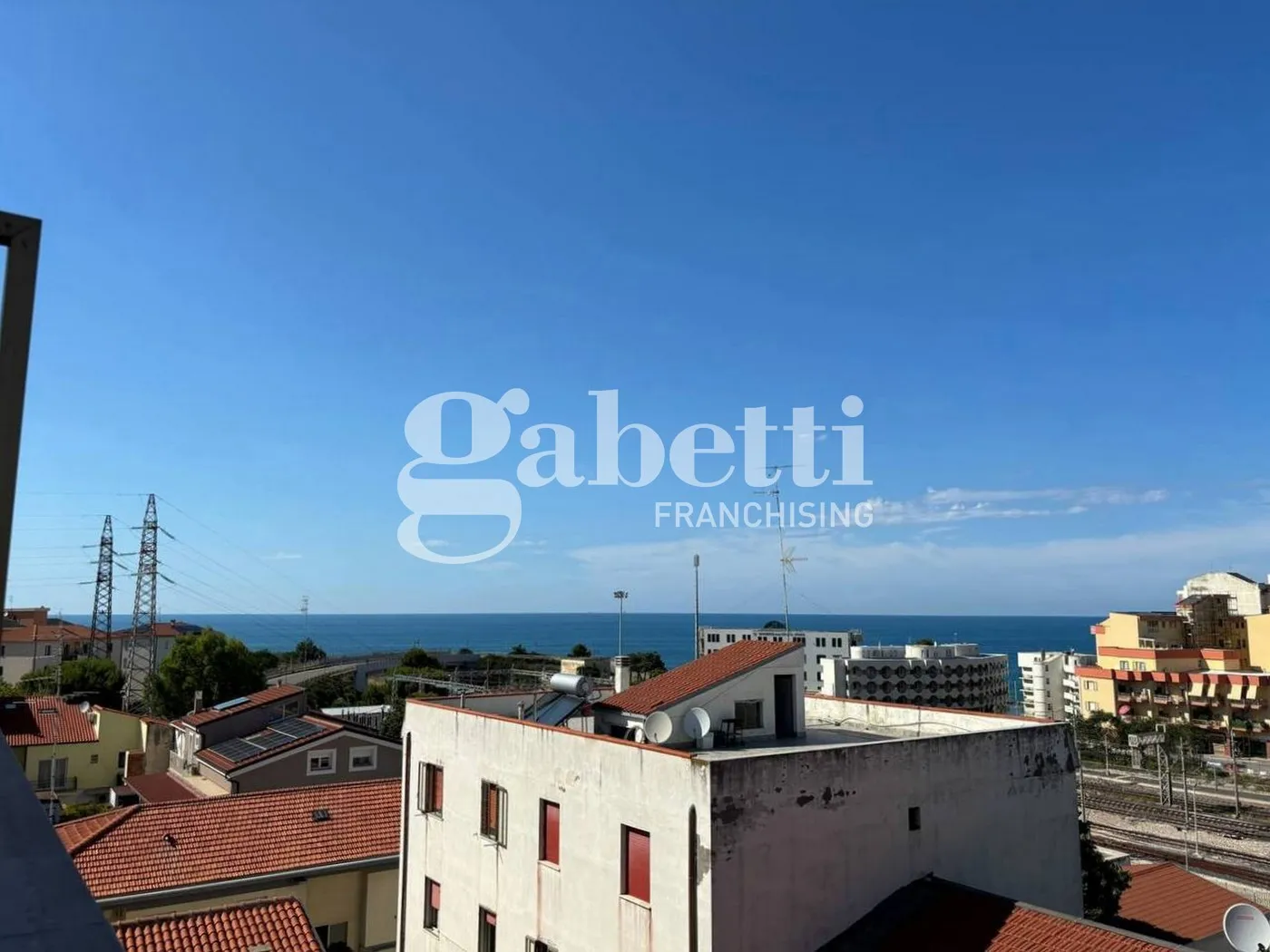 Foto 1 di 15 - Appartamento in vendita a Termoli