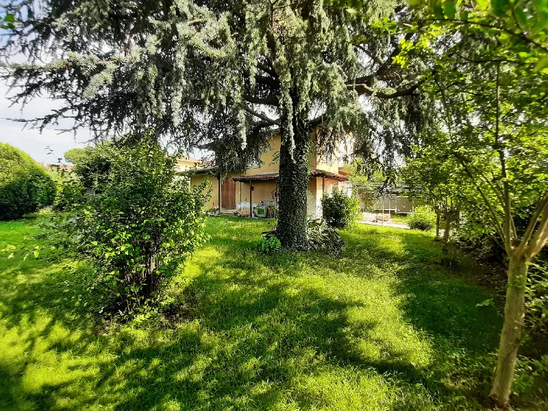 Foto 8 di 20 - Villa a schiera in vendita a San Felice del Benaco