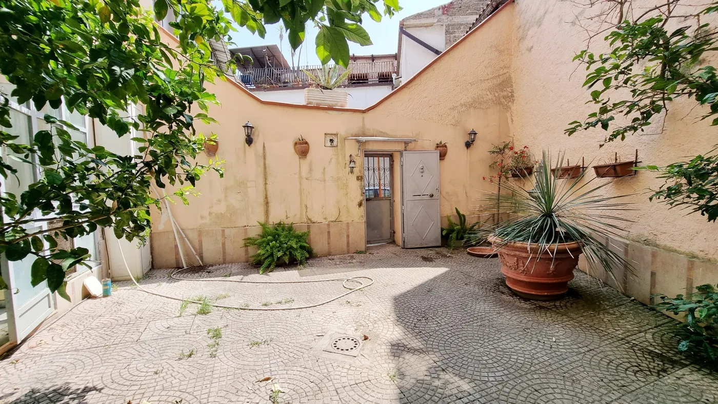 Foto 20 di 50 - Casa indipendente in vendita a Caserta