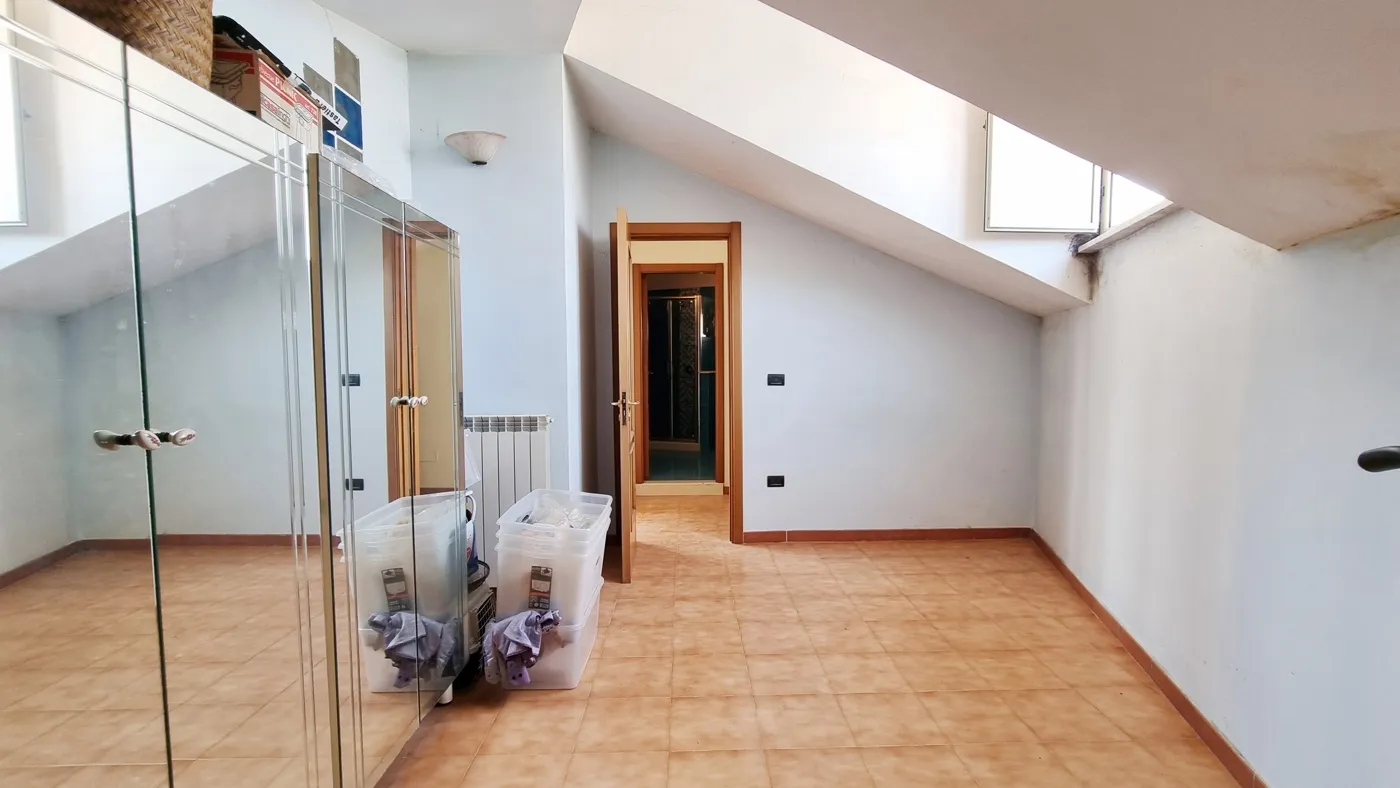 Foto 41 di 50 - Casa indipendente in vendita a Caserta