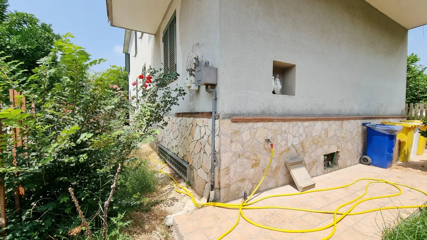 Foto 4 di 50 - Villa in vendita a Caserta