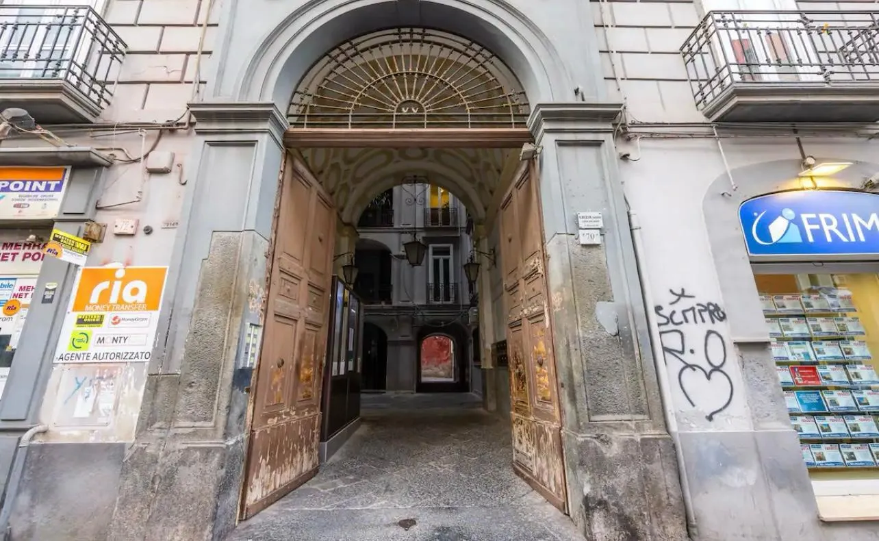 Foto 20 di 22 - Appartamento in vendita a Napoli