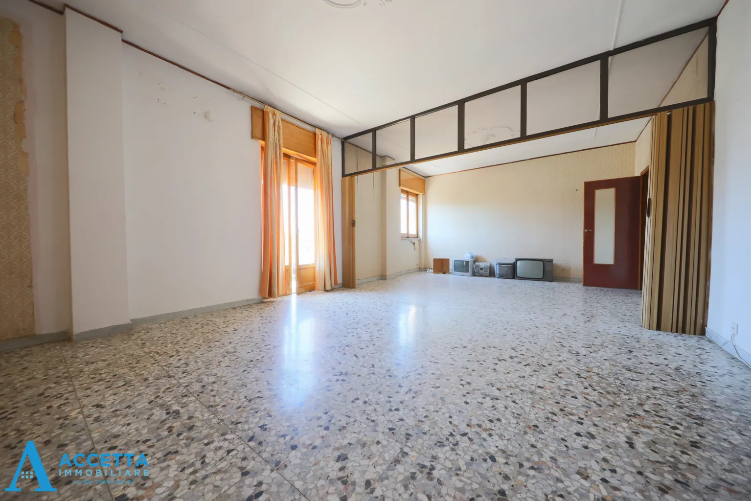 Foto 5 di 25 - Appartamento in vendita a Taranto
