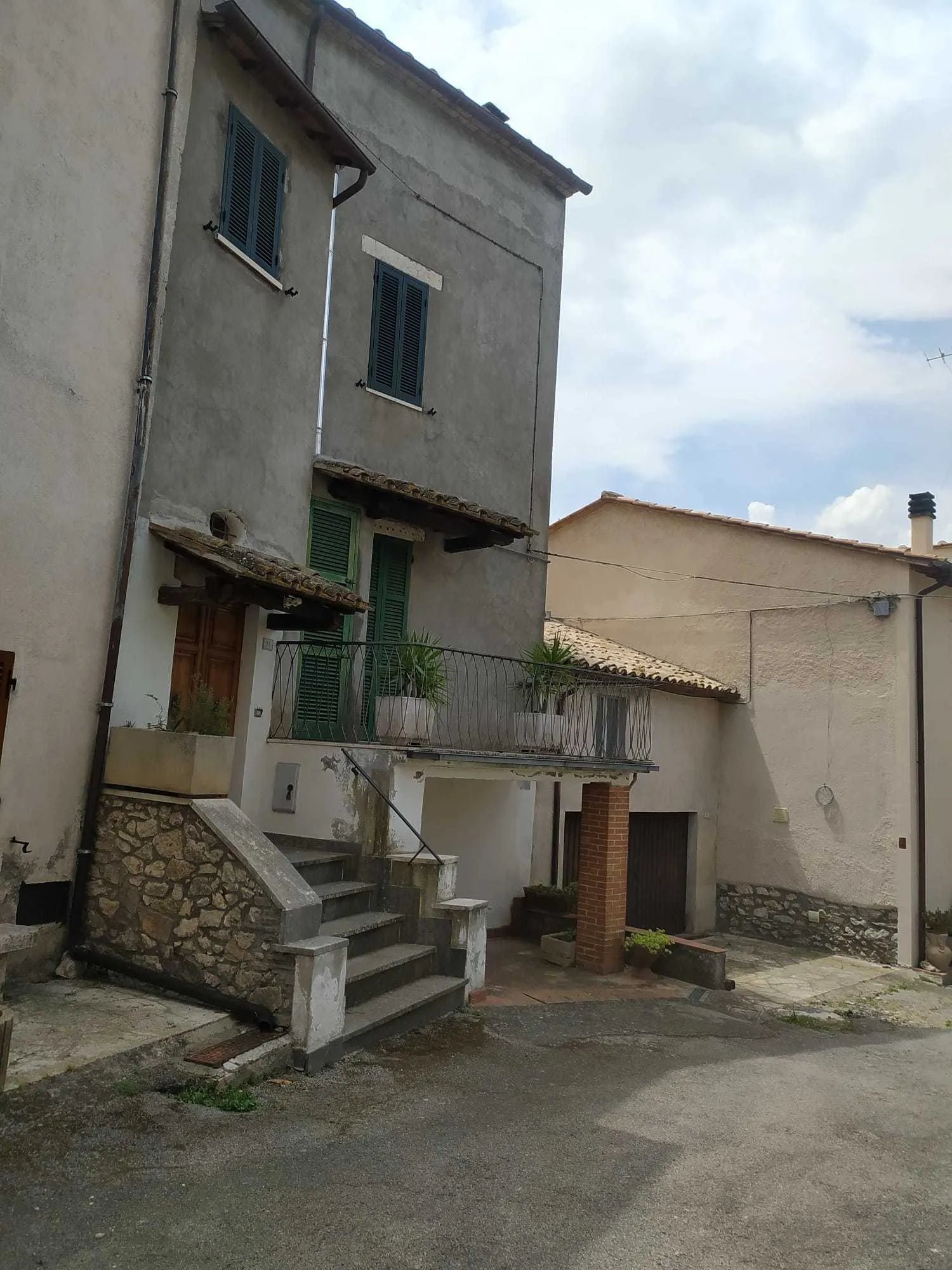 Foto 2 di 24 - Villa a schiera in vendita a Guardea