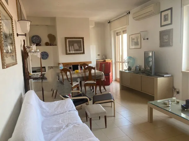 Foto 10 di 37 - Appartamento in vendita a Brindisi