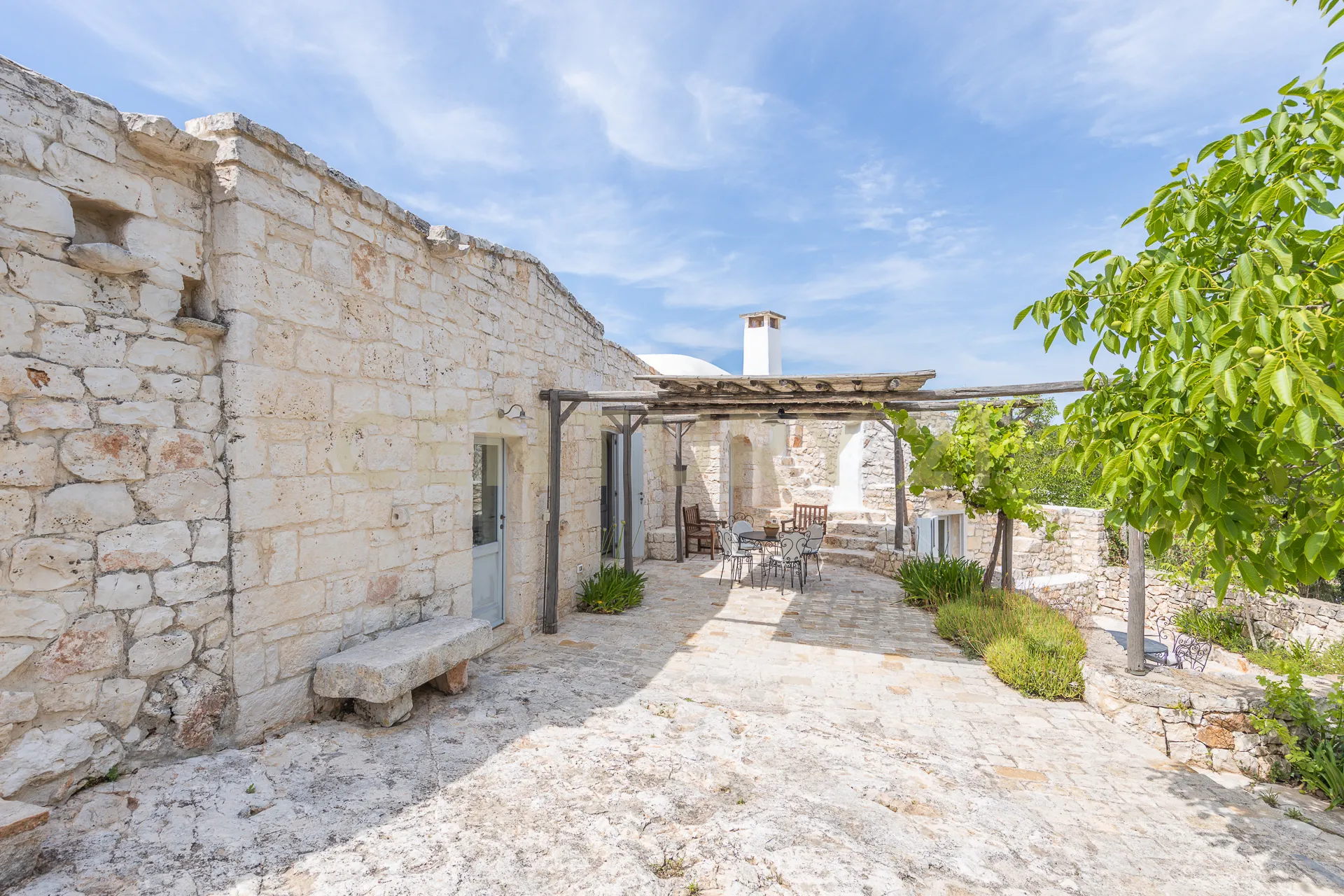 Foto 23 di 56 - Casa indipendente in vendita a Ostuni