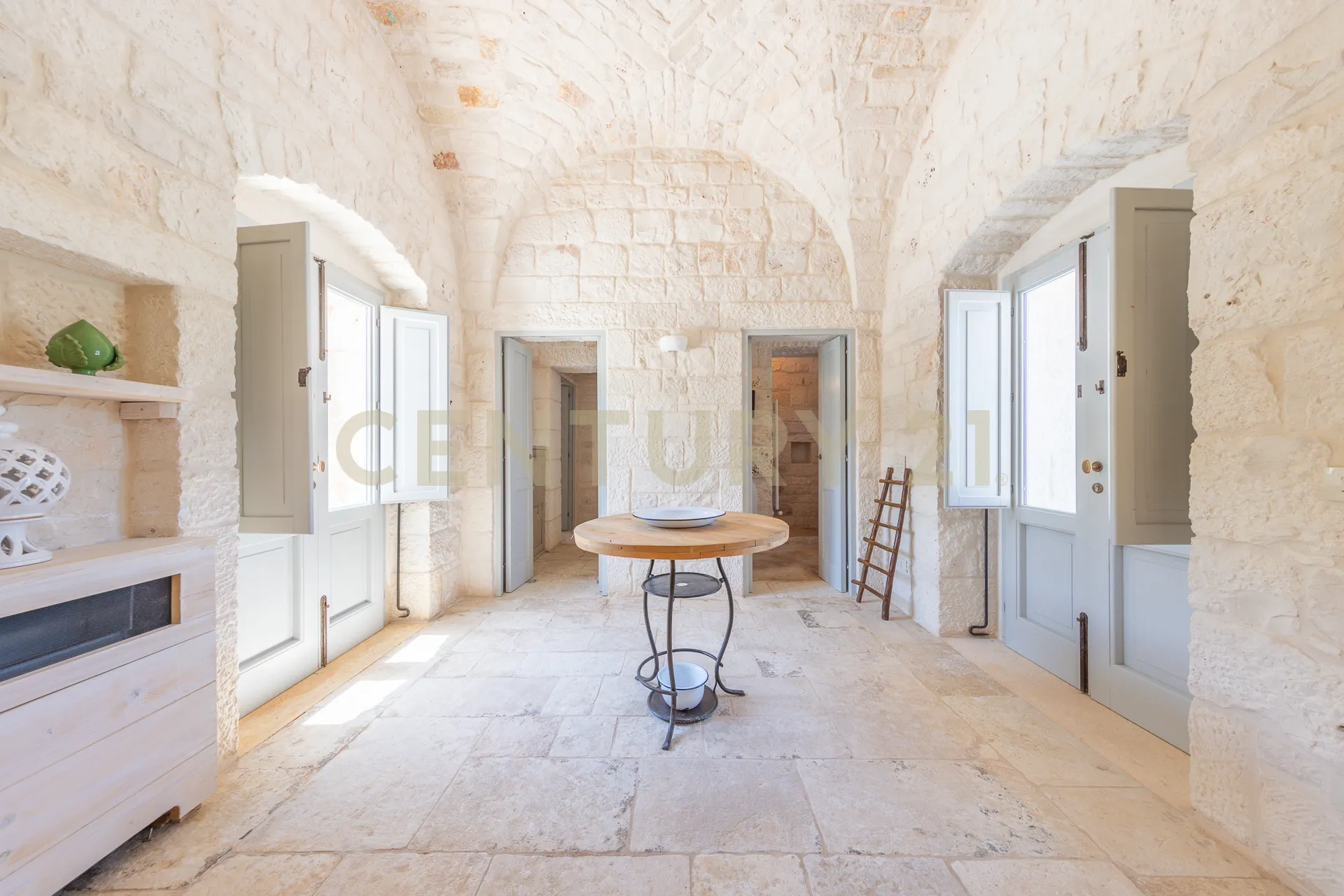 Foto 44 di 56 - Casa indipendente in vendita a Ostuni