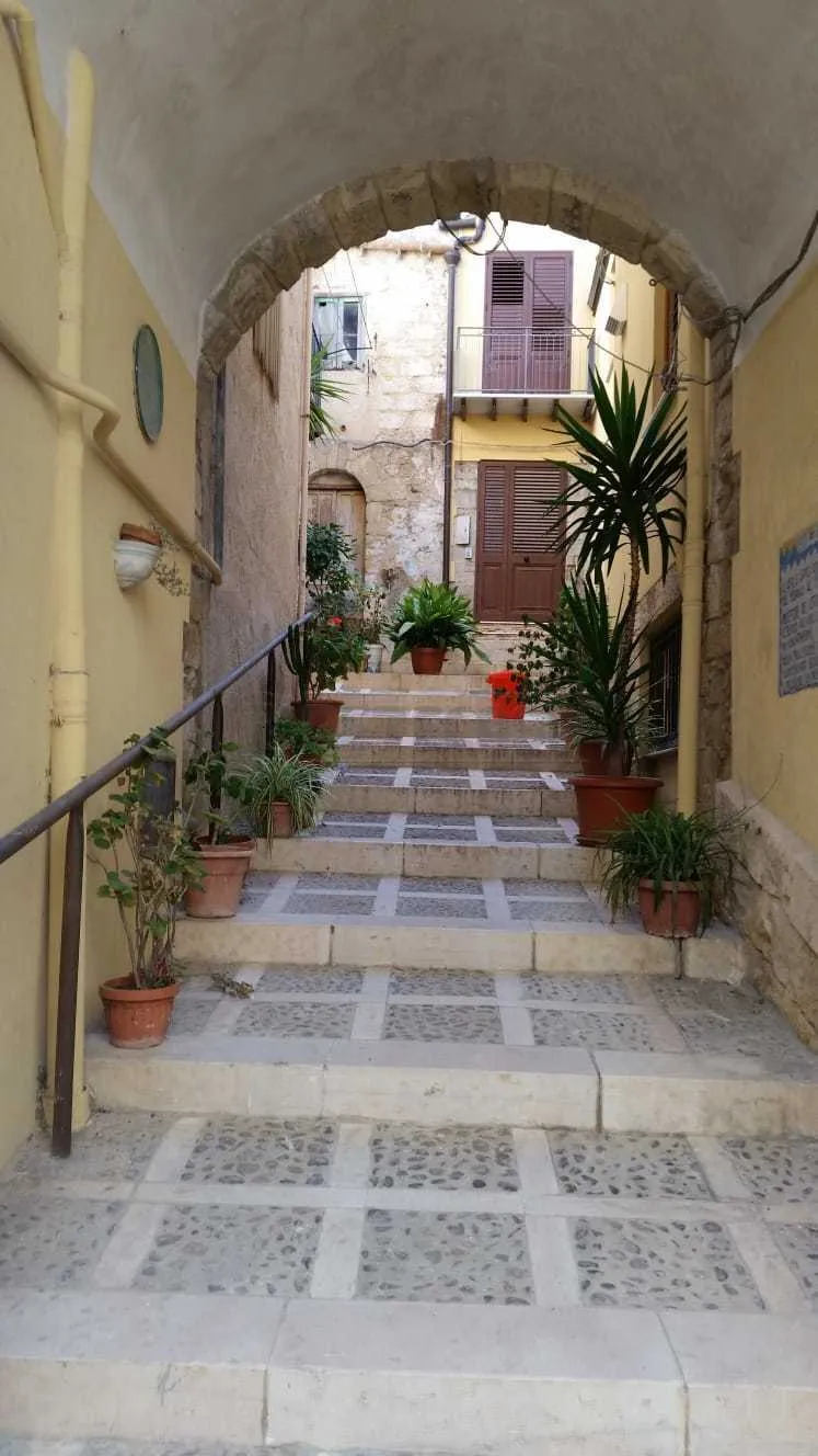 Foto 4 di 45 - Casa indipendente in vendita a Calatafimi