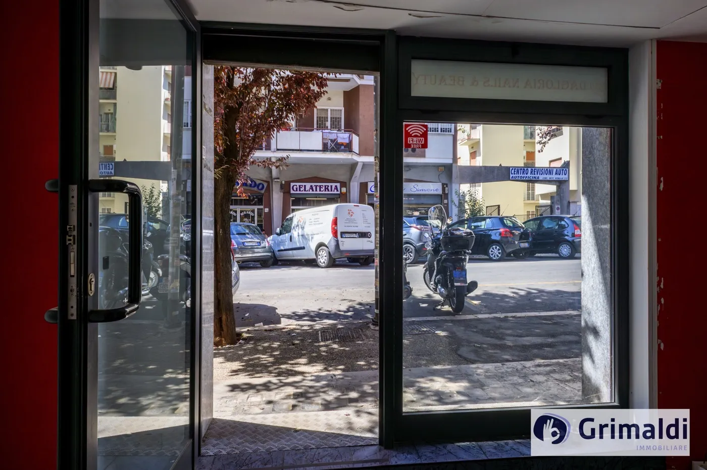Foto 5 di 29 - Negozio in vendita a Roma