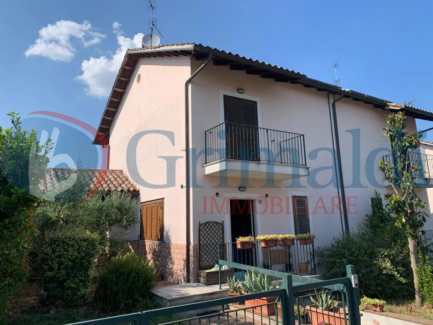 Foto 1 di 5 - Casa indipendente in vendita a Bevagna