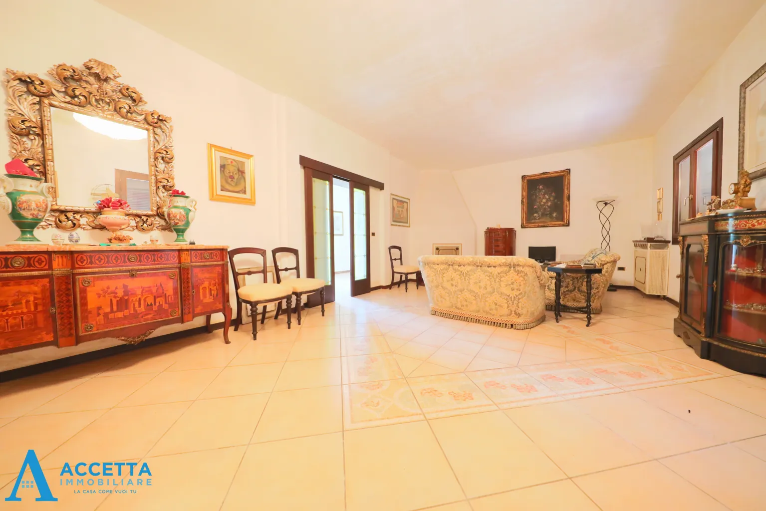 Foto 14 di 31 - Casa indipendente in vendita a Taranto