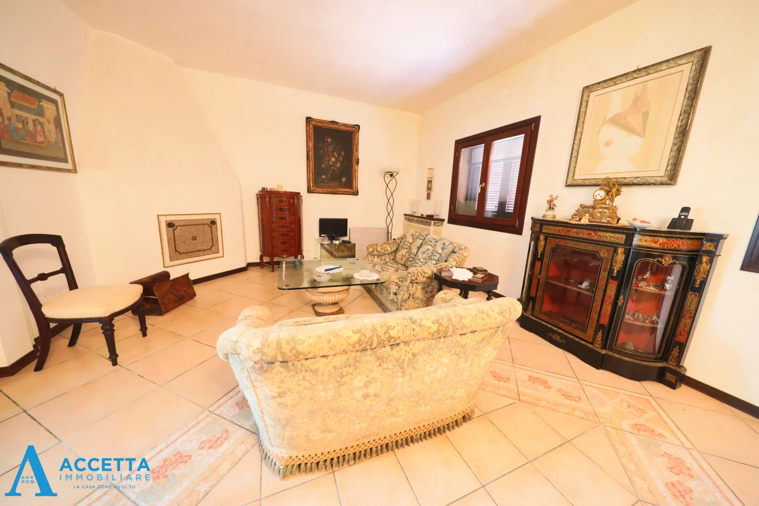 Foto 15 di 31 - Casa indipendente in vendita a Taranto