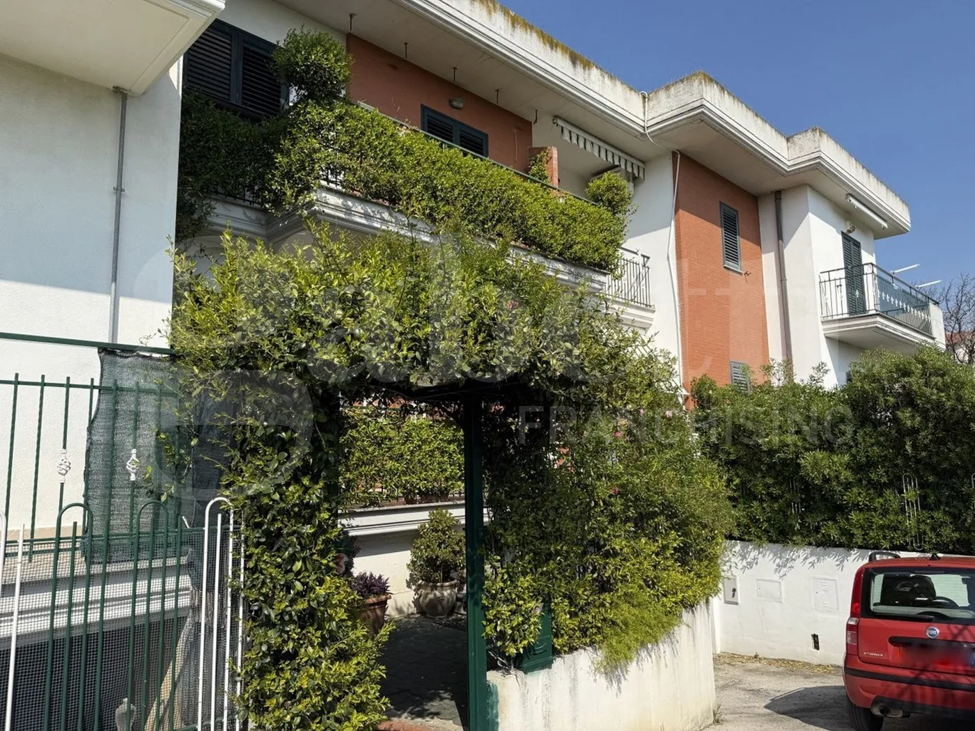 Foto 1 di 20 - Villa a schiera in vendita a Termoli