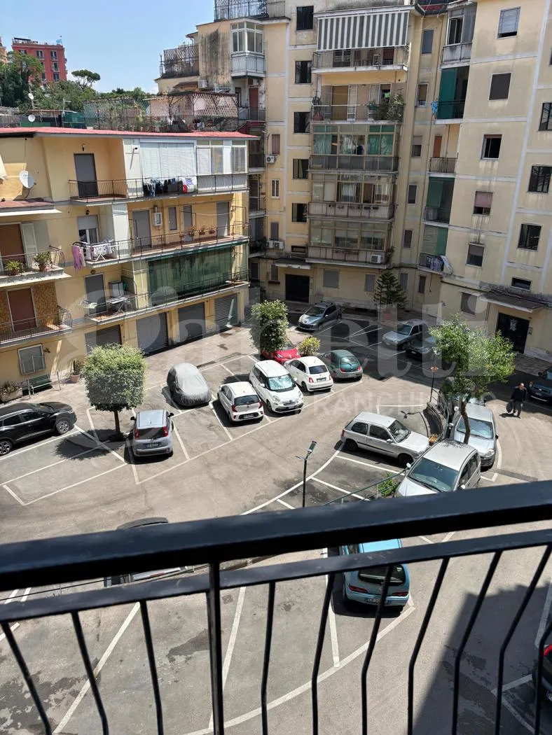 Foto 13 di 15 - Appartamento in affitto a Napoli