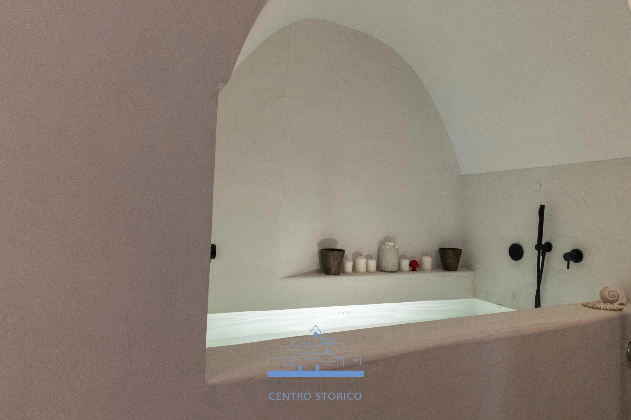 Foto 13 di 34 - Casa indipendente in vendita a Ostuni