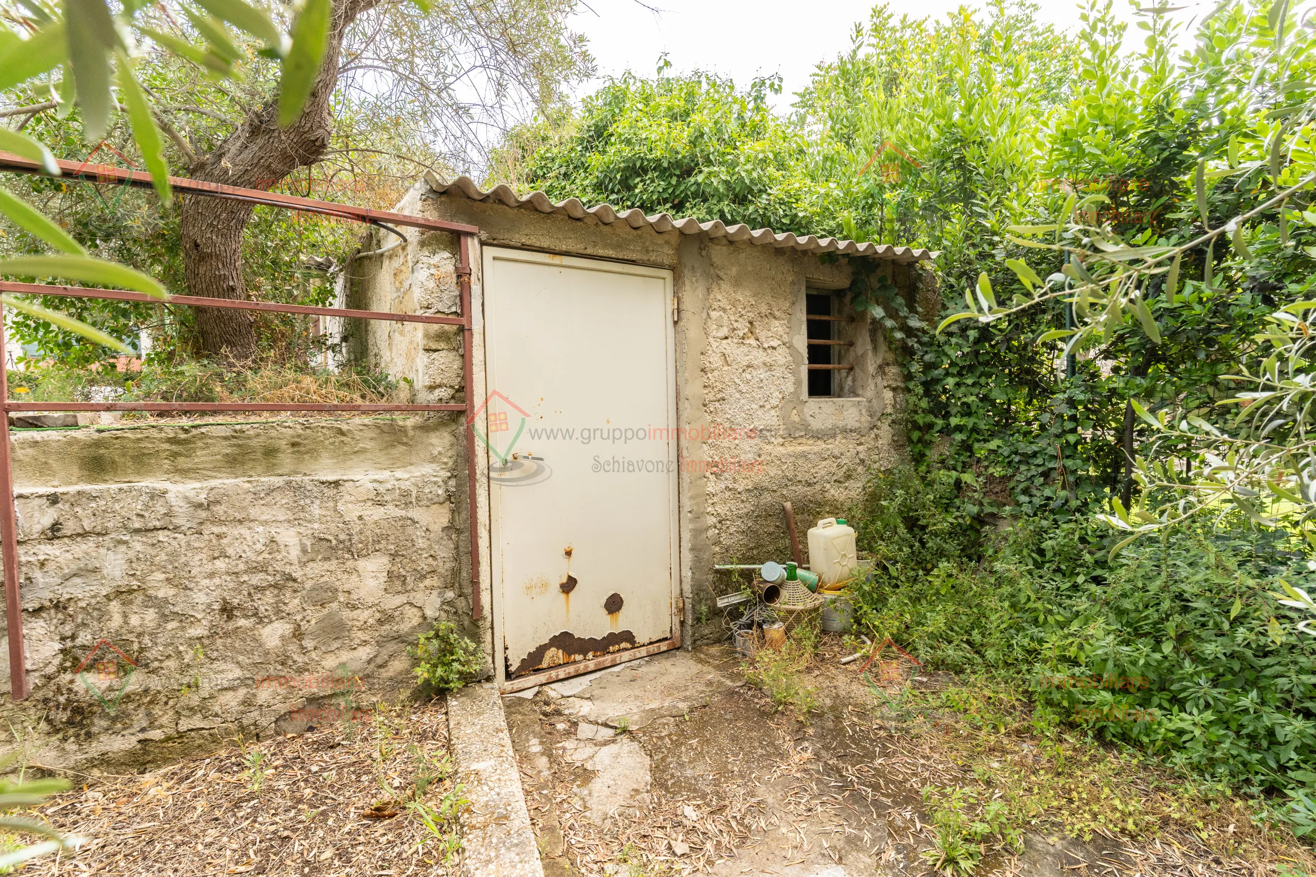 Foto 22 di 32 - Casa indipendente in vendita a Siracusa
