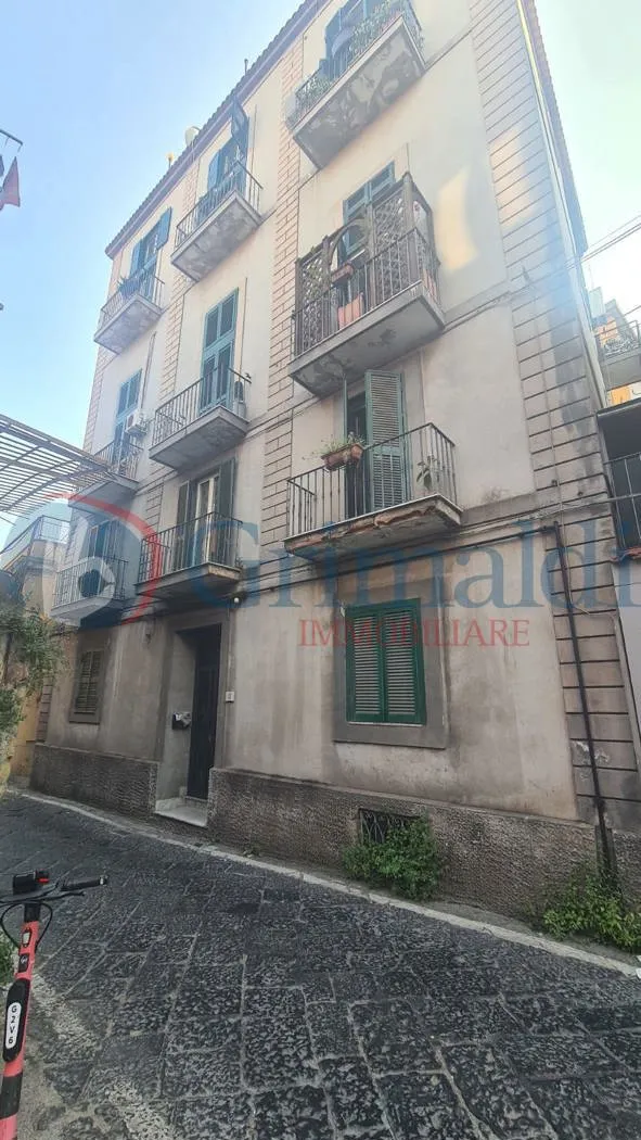 Appartamento in affitto a Napoli