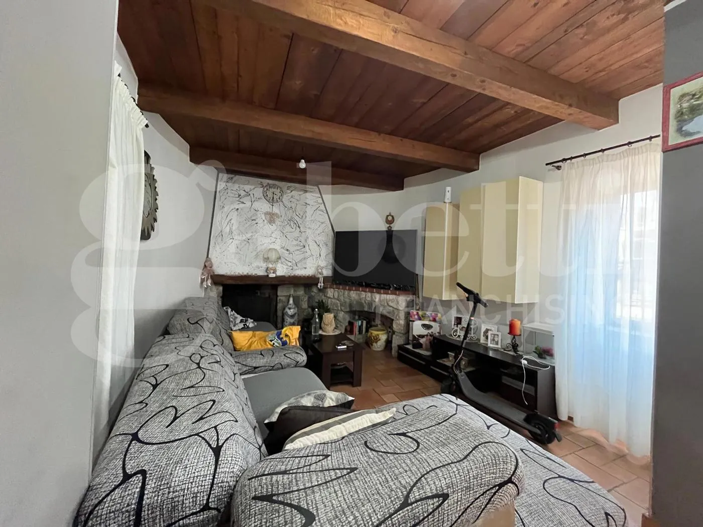 Foto 4 di 22 - Casa indipendente in vendita a Baia e Latina