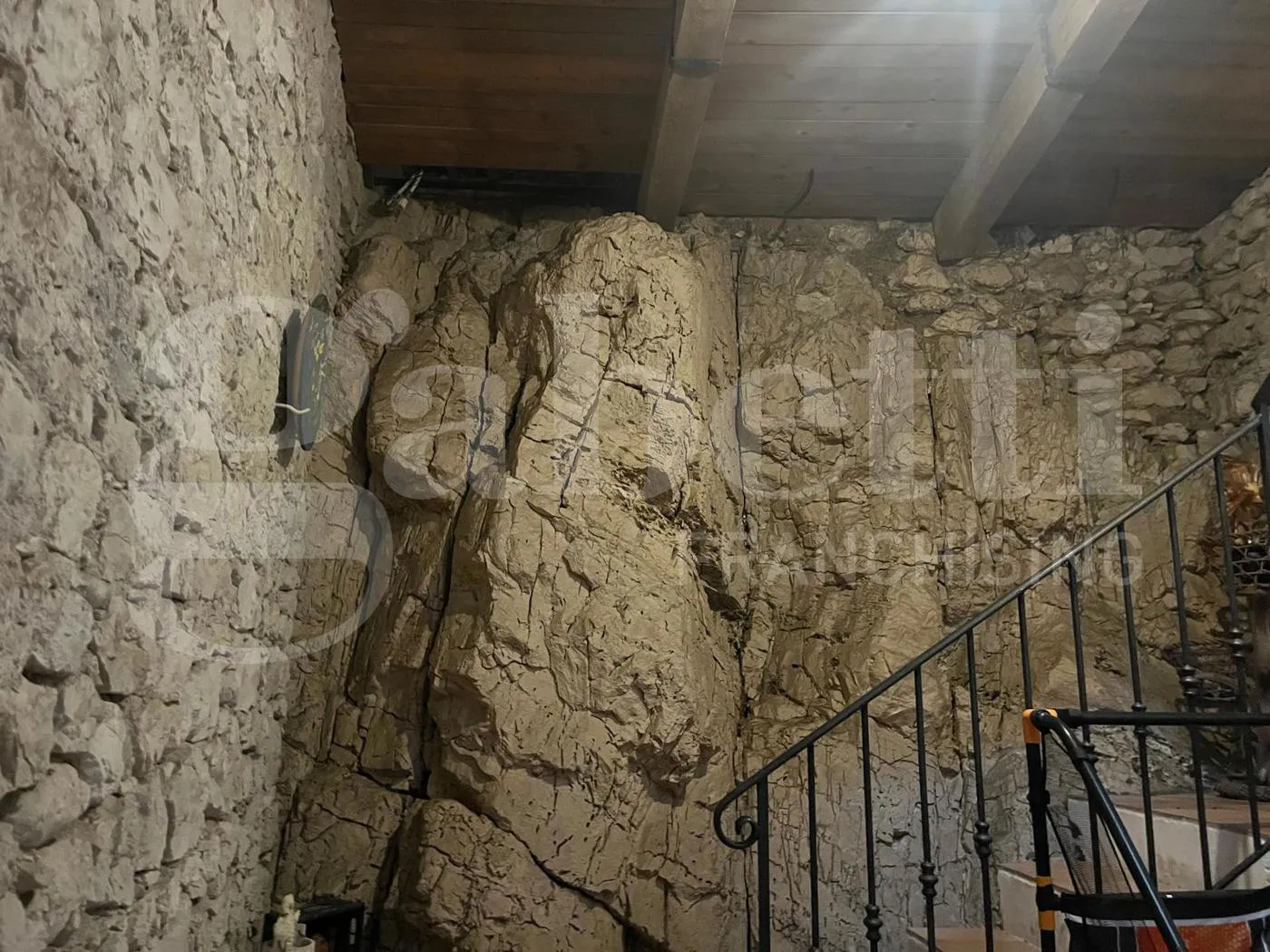 Foto 10 di 22 - Casa indipendente in vendita a Baia e Latina