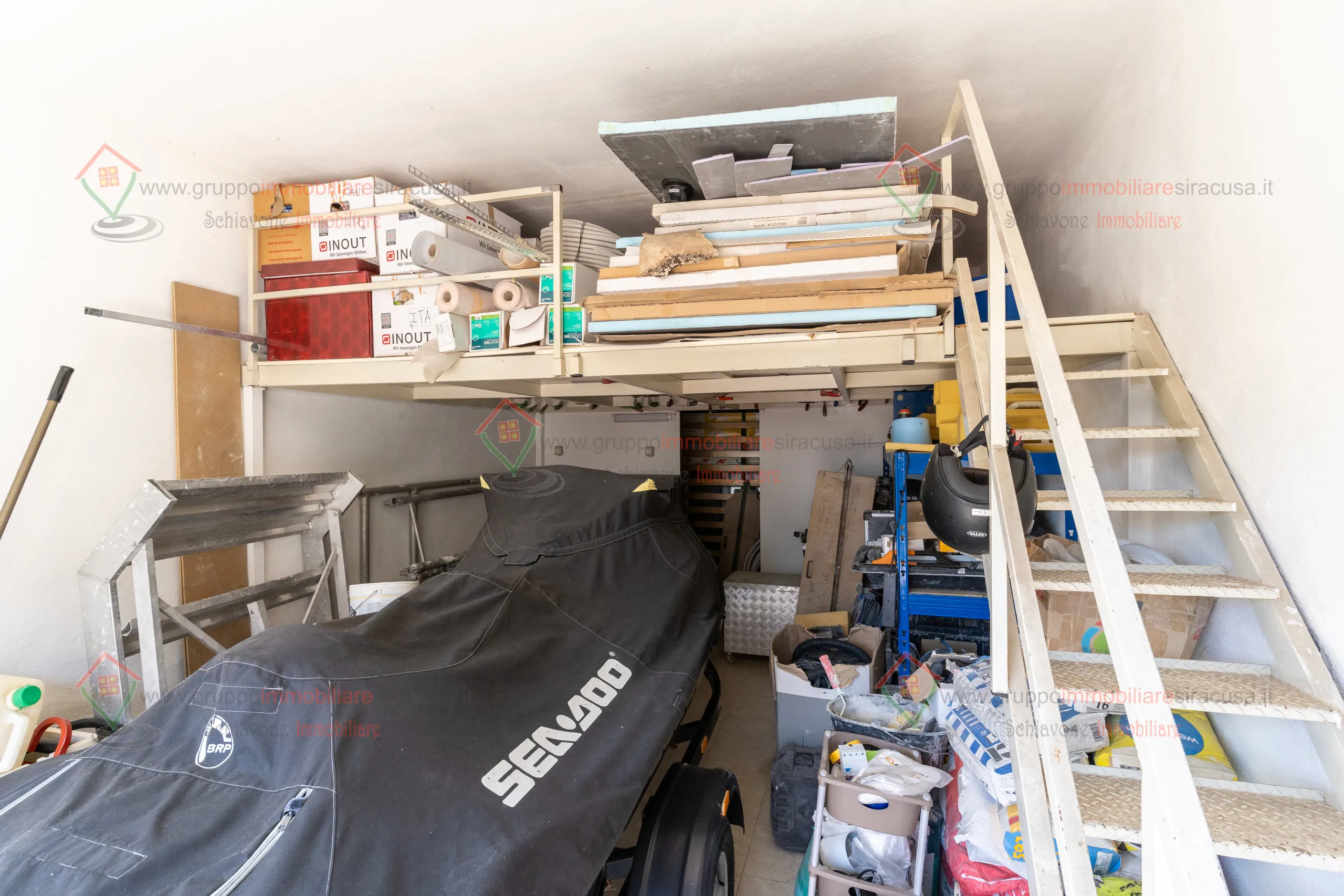Foto 4 di 8 - Garage in vendita a Siracusa