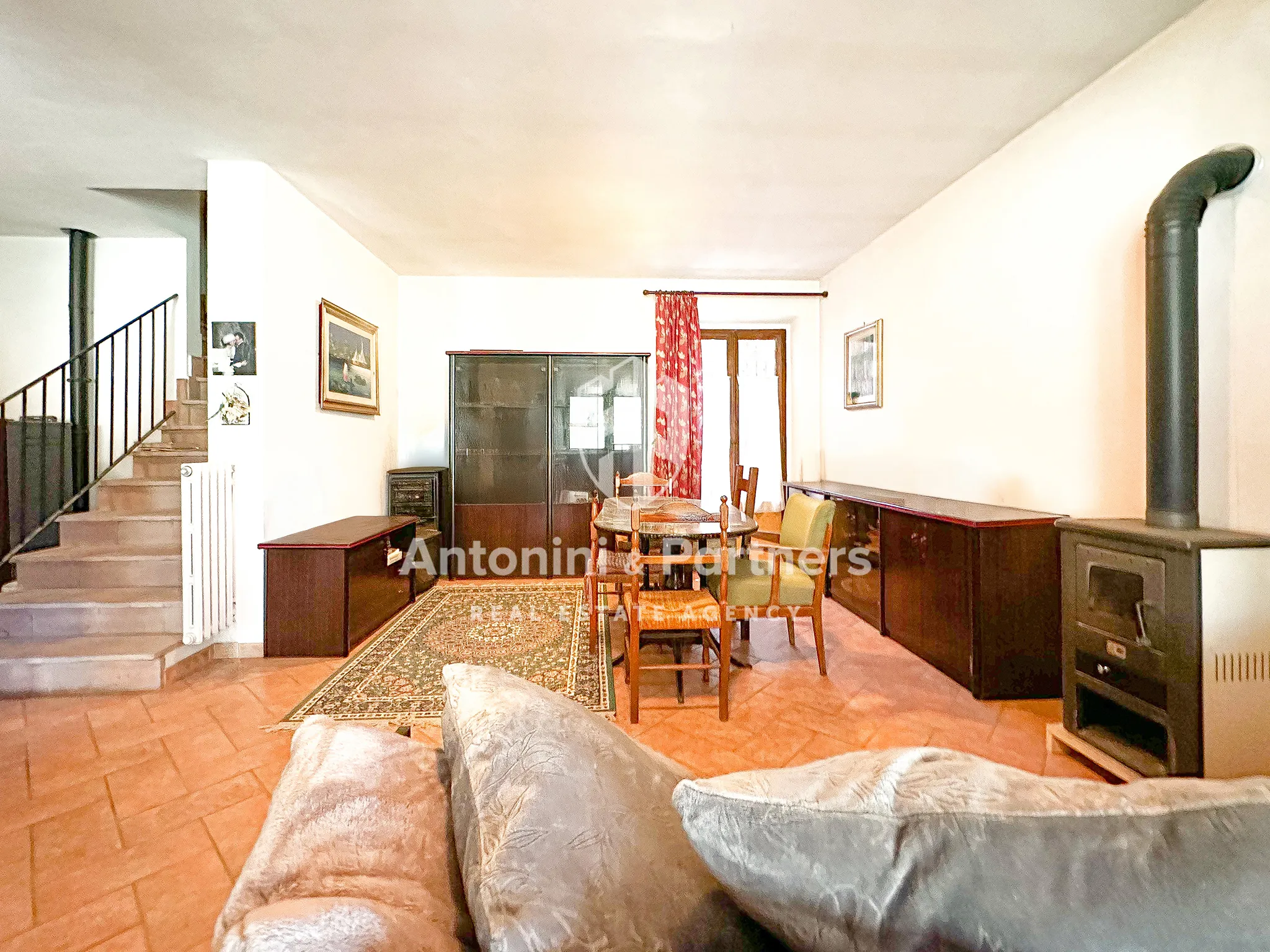 Foto 7 di 35 - Casa indipendente in vendita a Todi