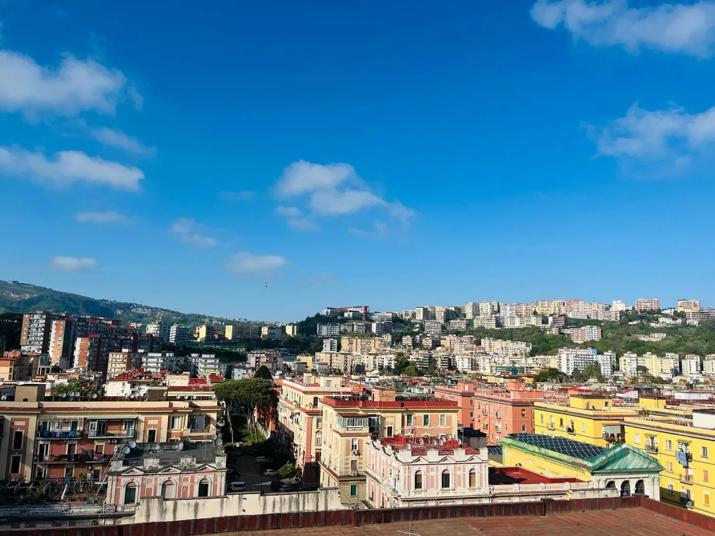 Foto 1 di 18 - Appartamento in vendita a Napoli
