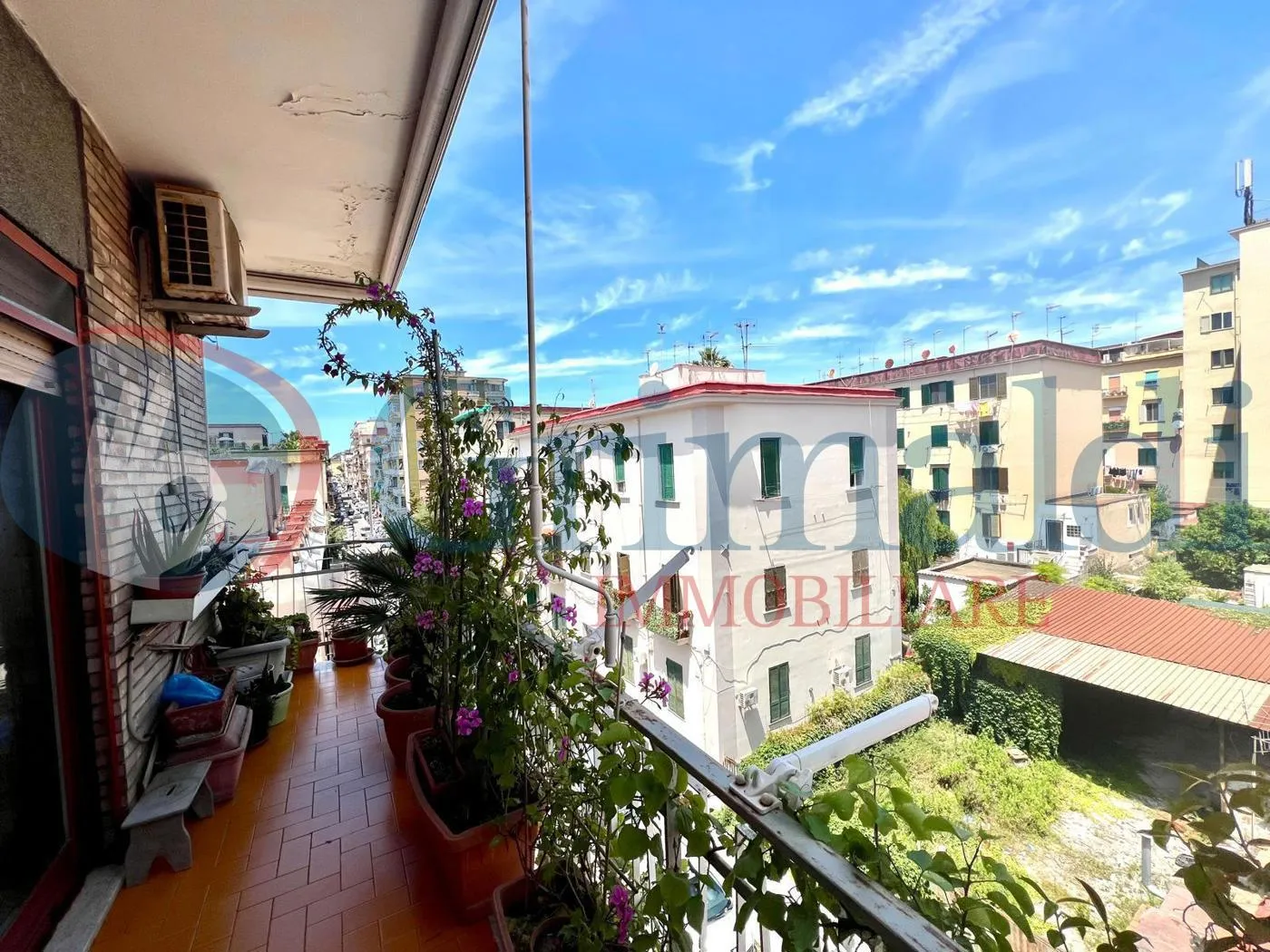 Foto 4 di 11 - Appartamento in vendita a Napoli