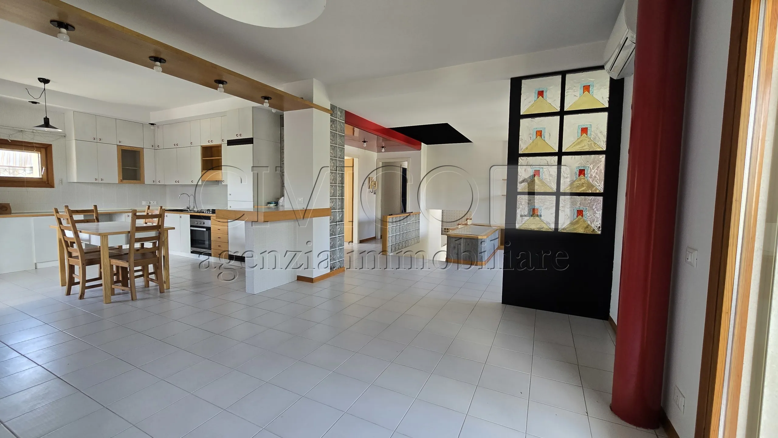 Foto 4 di 37 - Casa indipendente in vendita a Torri di Quartesolo