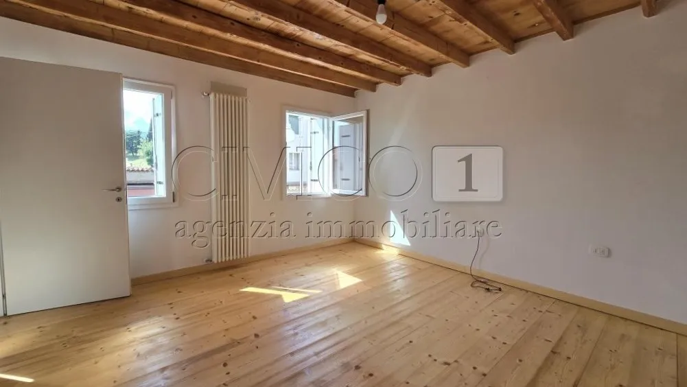 Foto 14 di 42 - Casa indipendente in vendita a Lugo di Vicenza