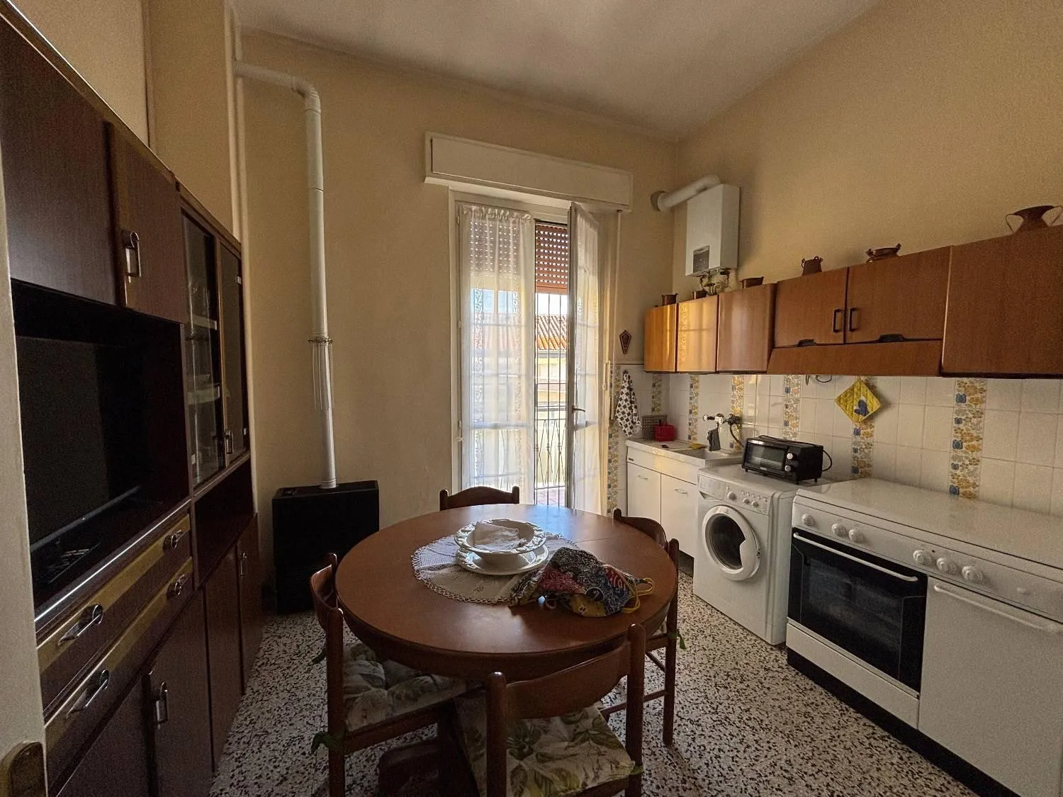 Foto 2 di 22 - Casa indipendente in vendita a Lodi