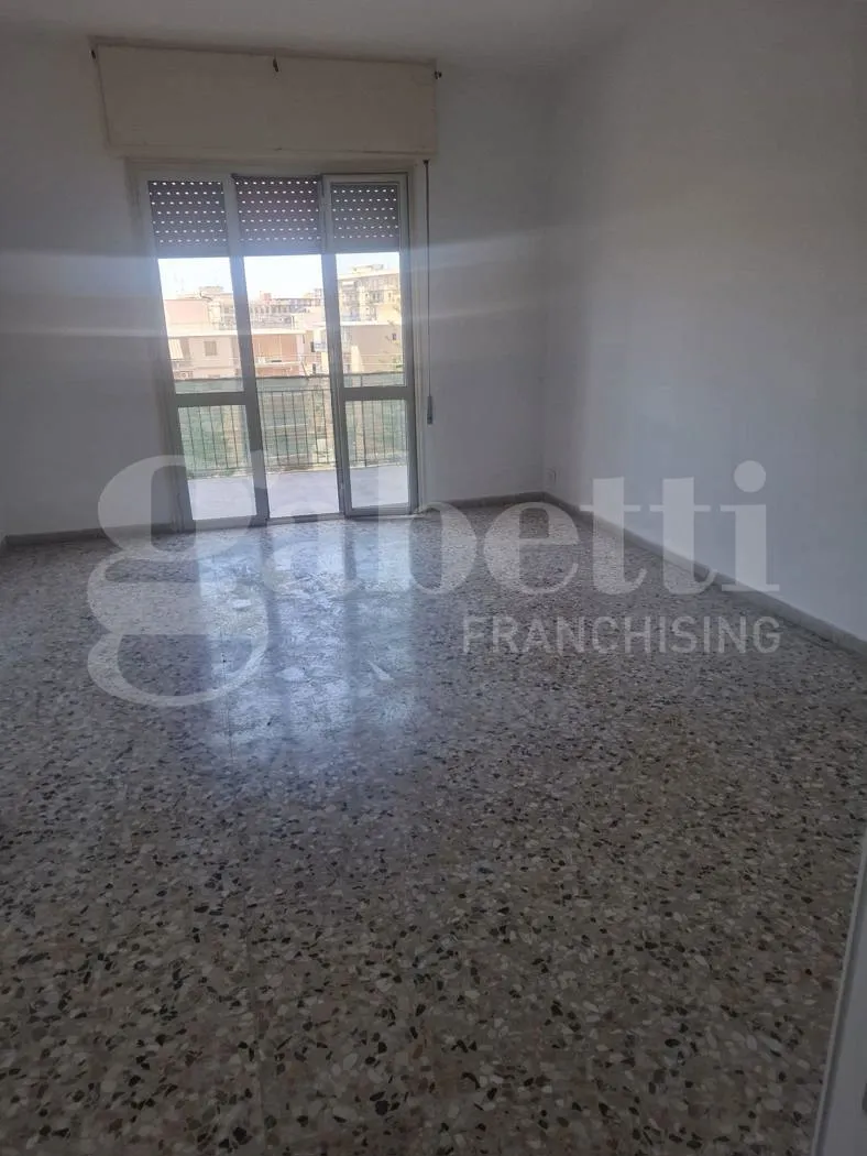 Foto 3 di 10 - Appartamento in vendita a Siracusa