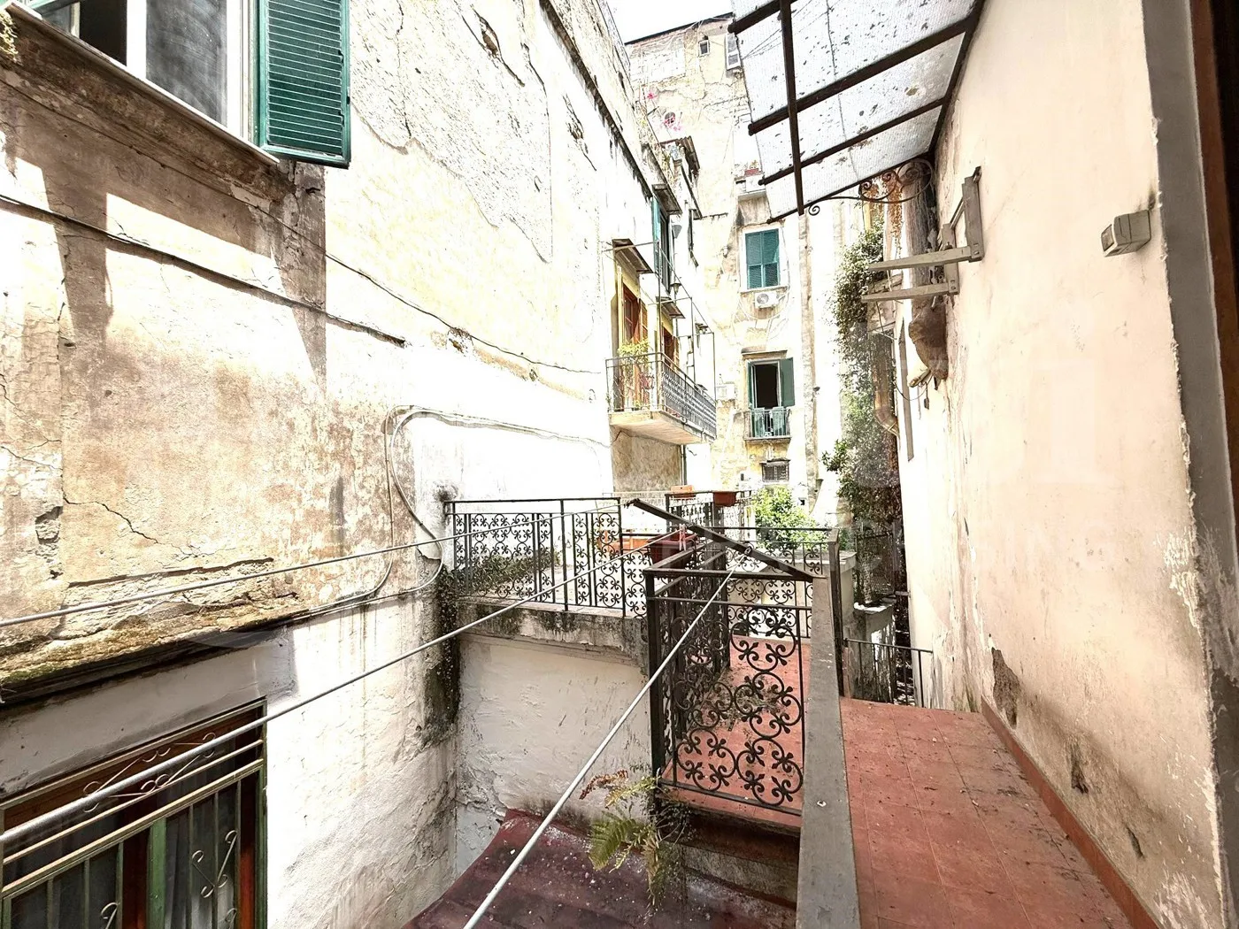 Foto 19 di 35 - Appartamento in vendita a Napoli