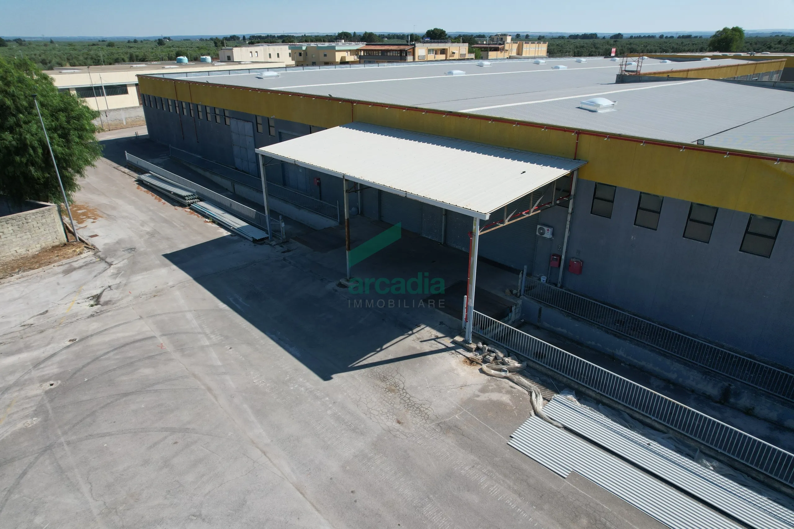 Foto 5 di 29 - Attività commerciale in affitto a Terlizzi